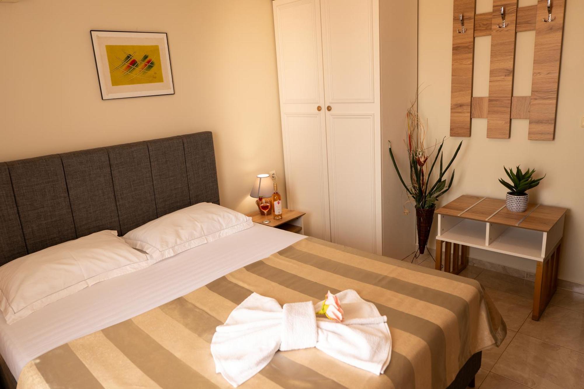 Rodos House Hotel Pomorie Eksteriør billede