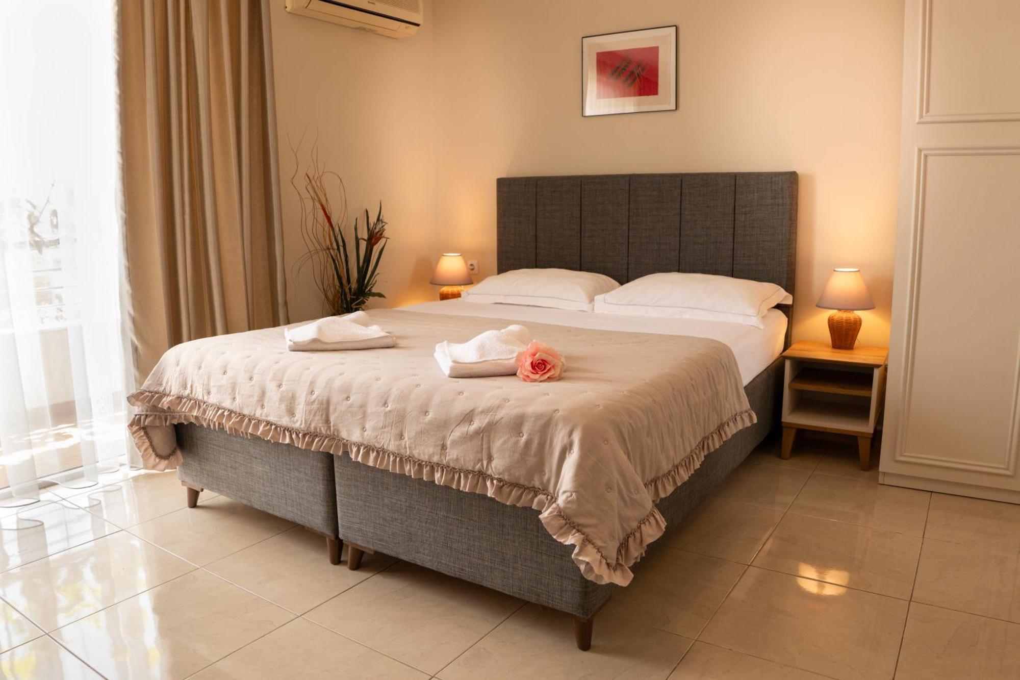 Rodos House Hotel Pomorie Eksteriør billede